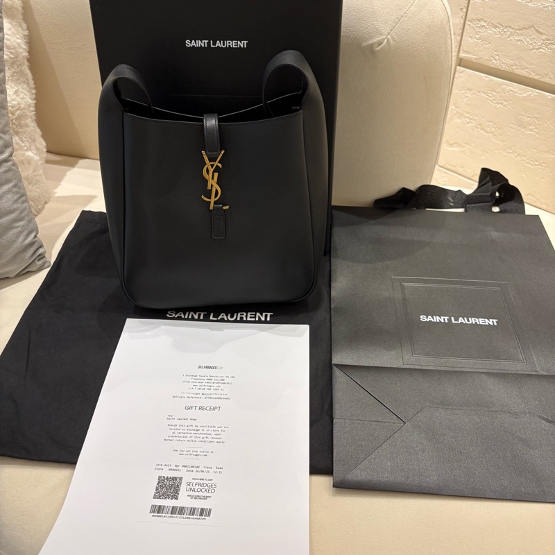 YSL  Saint laurent le 5 à 7小型粒面皮革柔軟手袋 hobo 黑-0