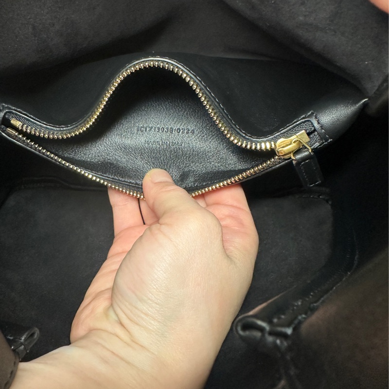 YSL  Saint laurent le 5 à 7小型粒面皮革柔軟手袋 hobo 黑-6