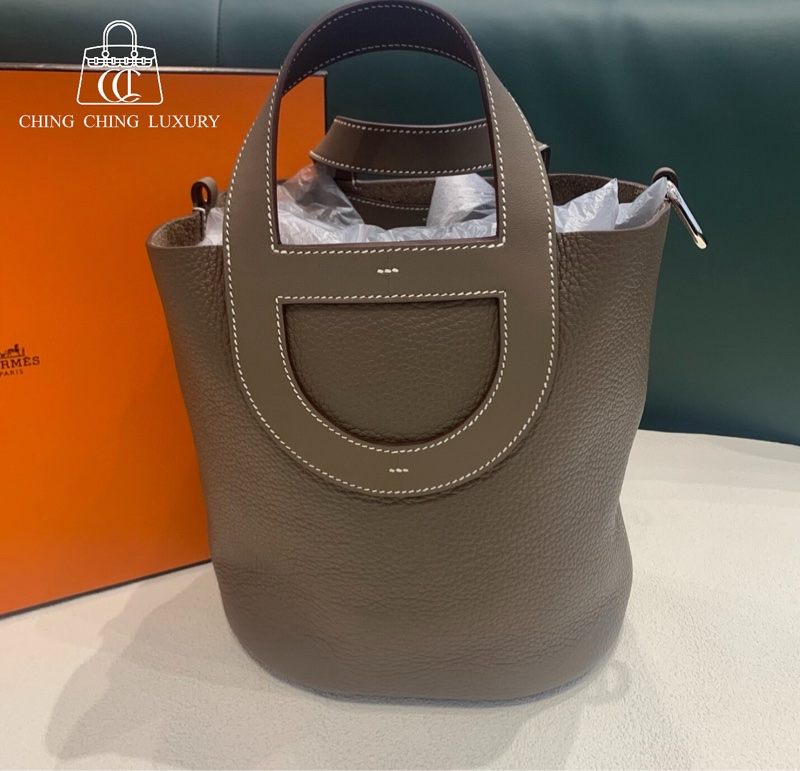 🌈Hermes🌟In the loop 23 Picotin🧡大象灰金扣🧡閑置全新🧡全套有票🌈intheloop🌟picotin23🌟 🌈Hermes🌟In the loop 23 Picotin🧡大象灰金扣🧡閑置全新🧡全套有票🌈intheloop🌟picotin23🌟豬鼻子🌟菜籃子🌟愛馬仕🌟-0