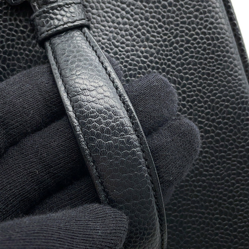 香奈兒 Coco 標誌魚子醬皮化妝包 A01998，黑色-11