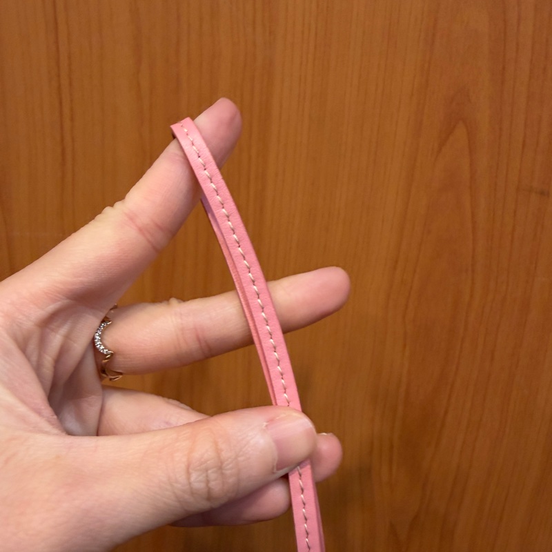 Miu Miu 玫粉拼紅小牛皮玫瑰花造型吊飾-7