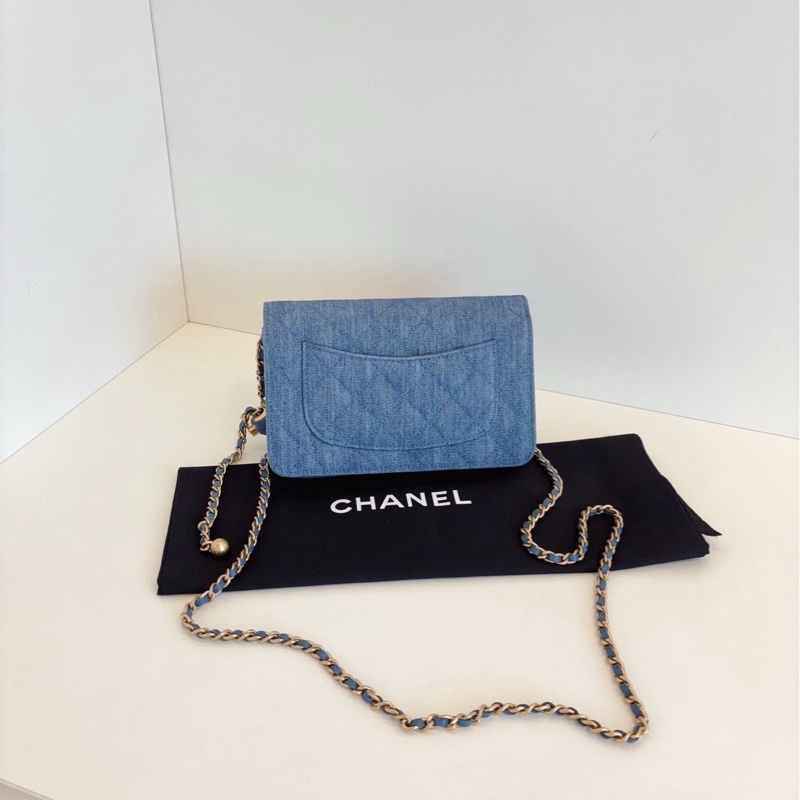Chanel香奈兒 牛仔金球淺單寧Woc鏈條包-1