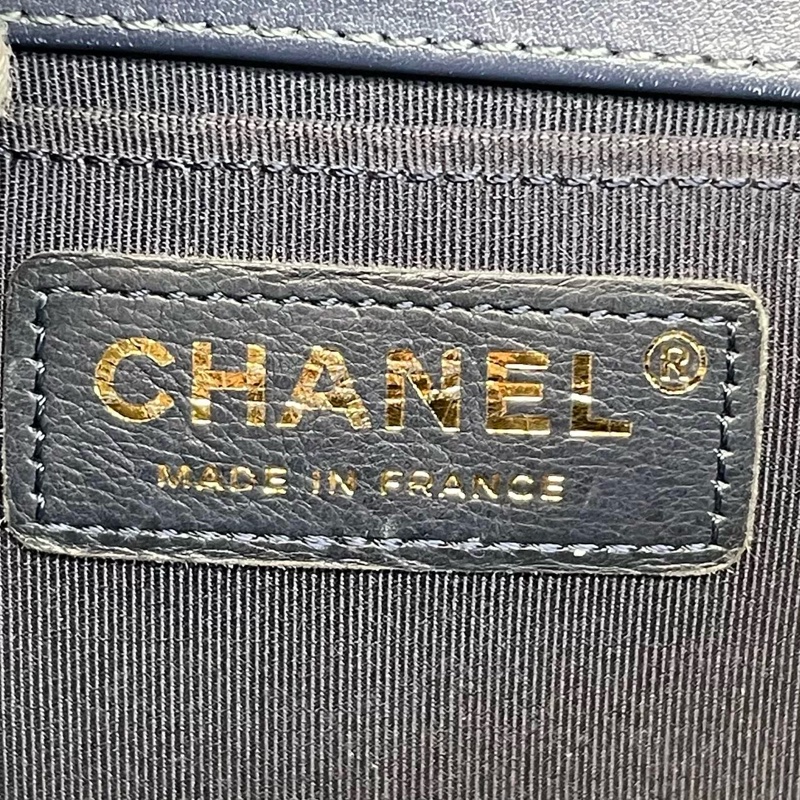 CHANEL BOY 20SMALL-7