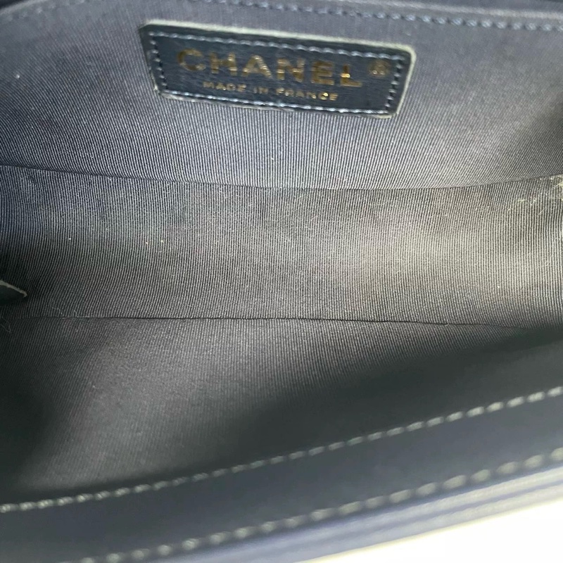 CHANEL BOY 20SMALL-15