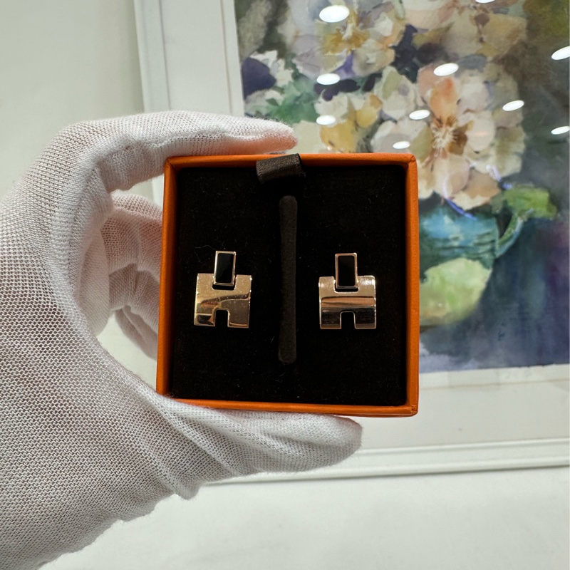 Hermes H型耳釘，金色搭配藍黑色琺瑯-1