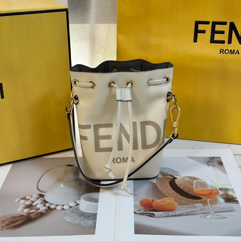FENDI Mon tresor手提水桶包 - 奶白-0