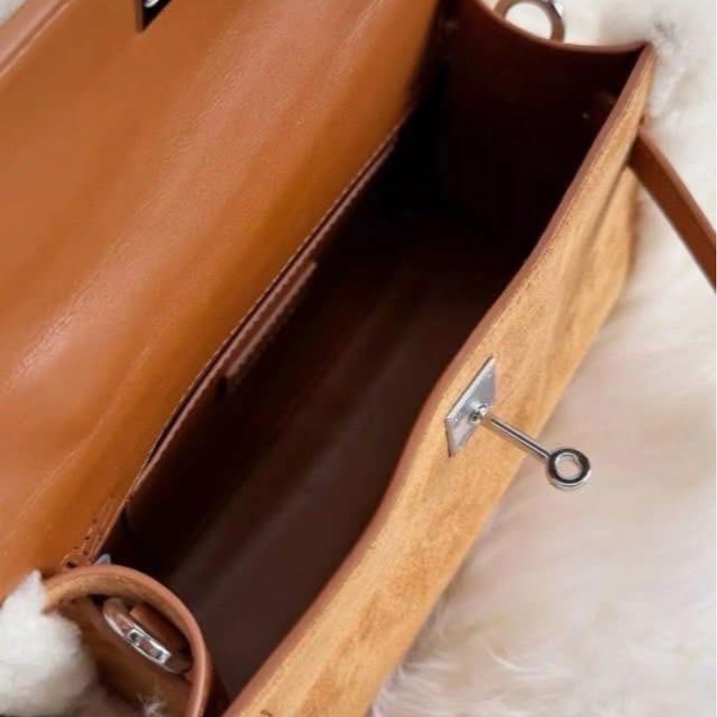 澳洲 UGG AUSTRALIAN SHEPHERD 羊毛凱莉包-4