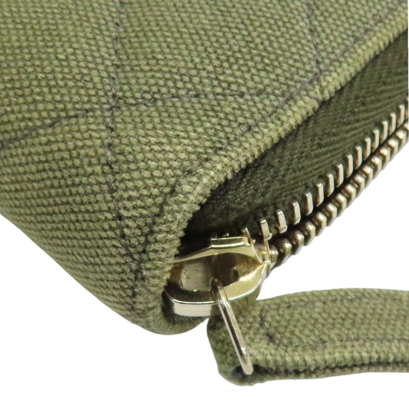 綠色 菱格紋 牛仔布 拉鍊長夾 A82370【CHANEL 香奈兒】 A82370-15