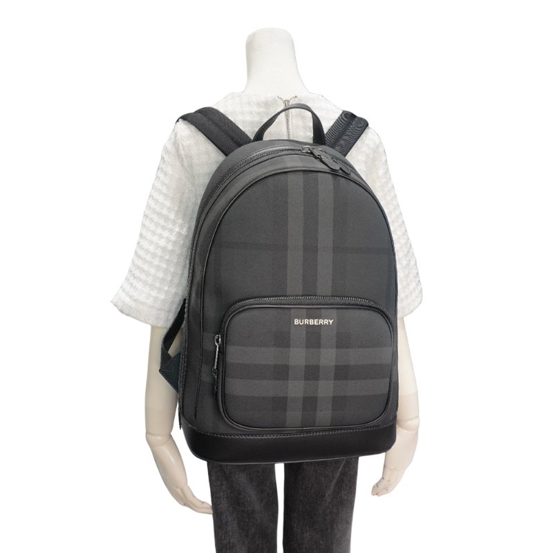 Burberry 經典格紋帆布後背包(80656301-炭灰)-5