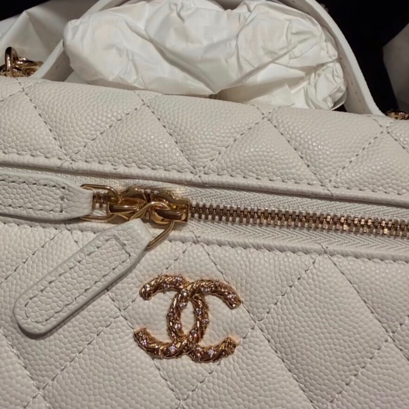 Chanel香奈兒26P 浮雕鑽LP長盒-4