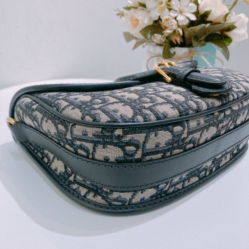 TW4700 Dior 迪奧 中號 經典花紋 斜肩包 Medium Bobby Bag Blue Dior Oblique Jacquard-5