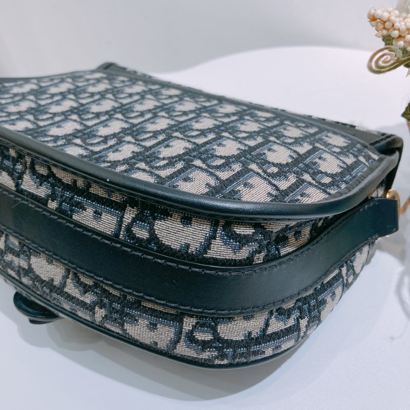TW4700 Dior 迪奧 中號 經典花紋 斜肩包 Medium Bobby Bag Blue Dior Oblique Jacquard-8