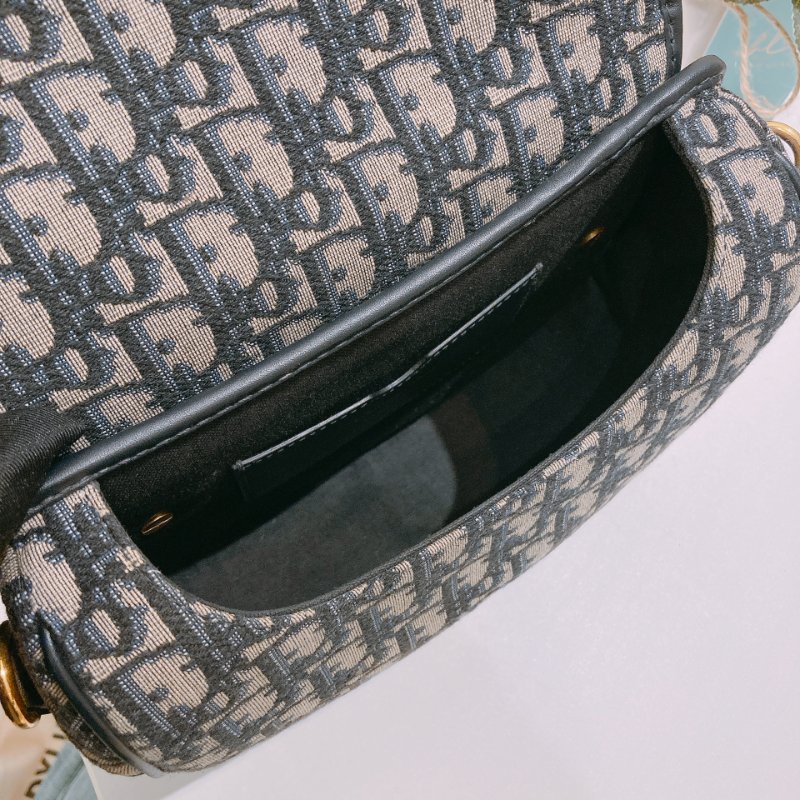 TW4700 Dior 迪奧 中號 經典花紋 斜肩包 Medium Bobby Bag Blue Dior Oblique Jacquard-11