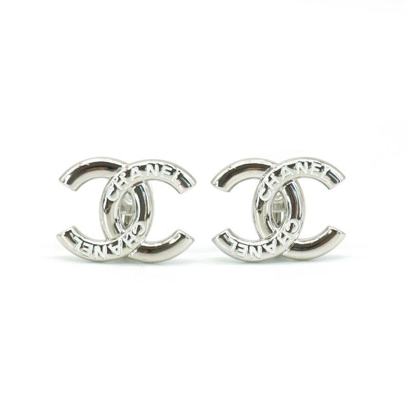 Chanel 白logo雙C夾式耳環(ABG192-銀)-0