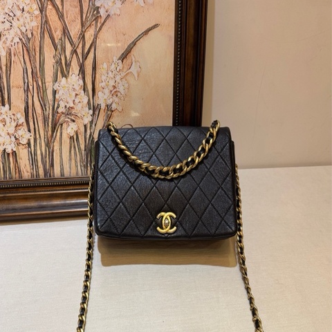 Chanel香奈兒黑金鍊條包