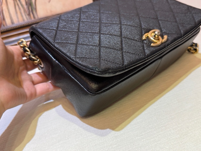 Chanel香奈兒黑金鍊條包-5