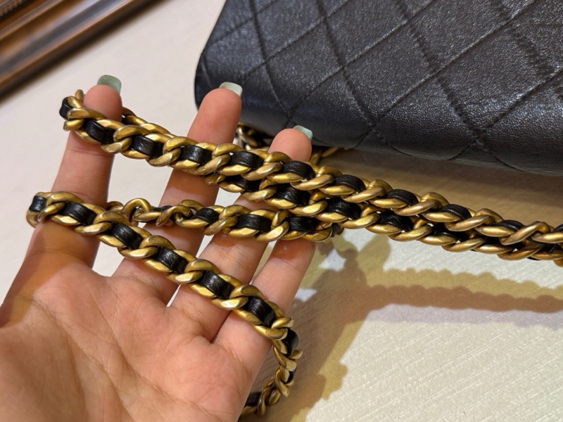 Chanel香奈兒黑金鍊條包-8