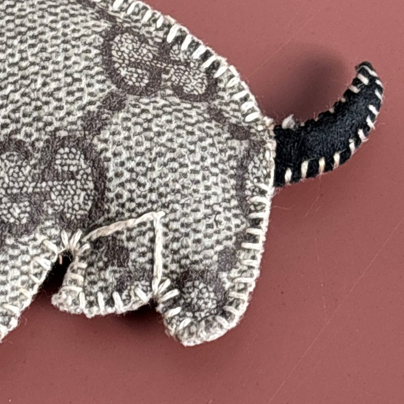 ::GUCCI:: 法鬥 法國鬥牛犬鑰匙扣包飾掛件 經典雙G PVC 吊飾 鑰匙圈 鑰匙圈-6