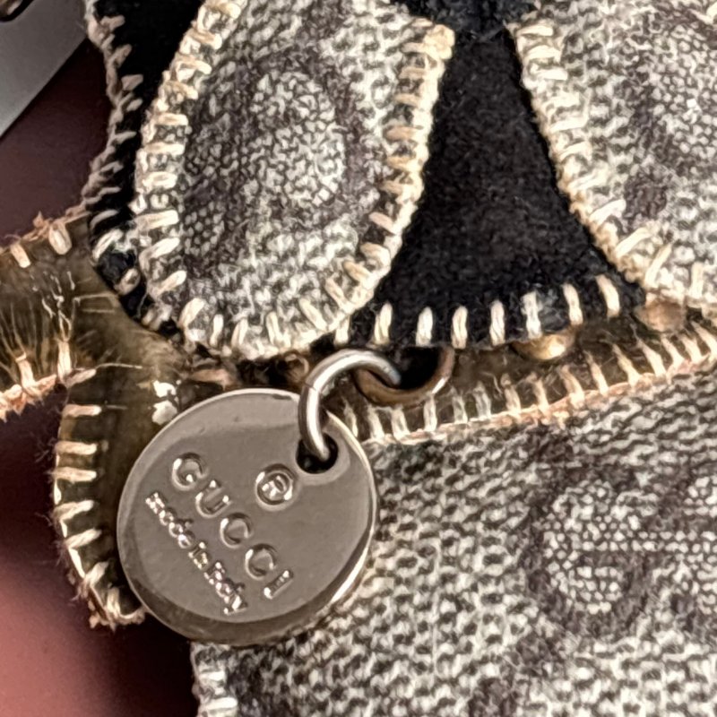 ::GUCCI:: 法鬥 法國鬥牛犬鑰匙扣包飾掛件 經典雙G PVC 吊飾 鑰匙圈 鑰匙圈-7