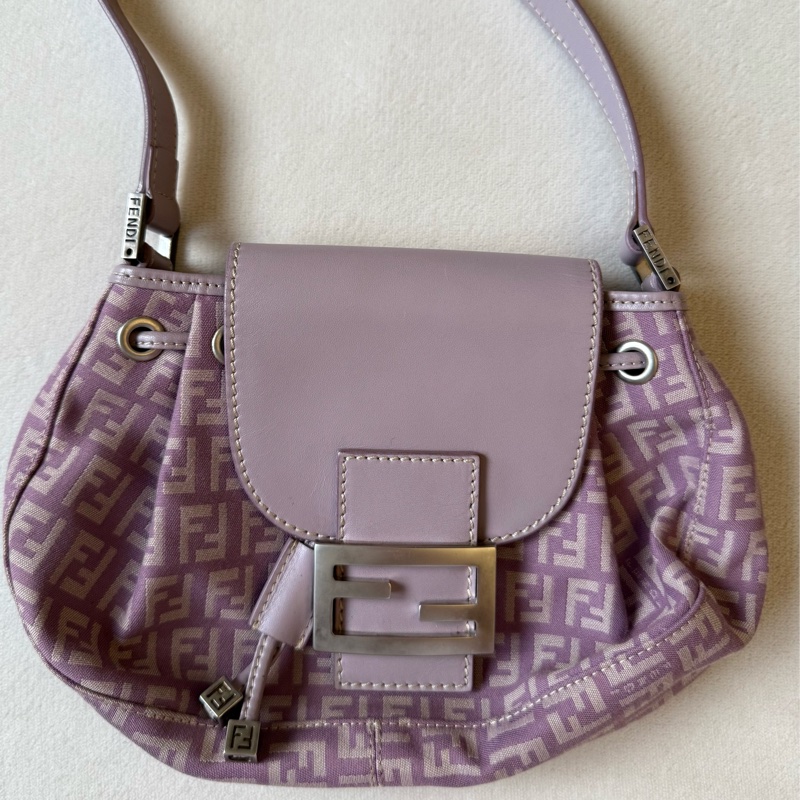 Fendi淺紫色腋下包-3