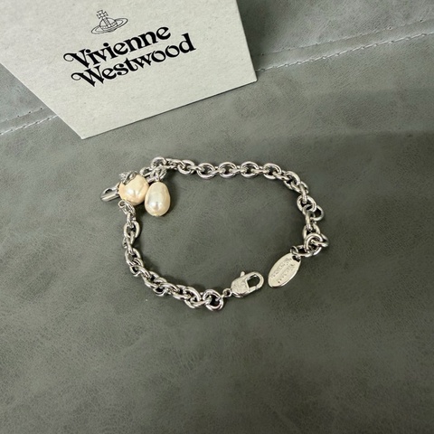 Vivienne Westwood 西太后 土星 🪐 手鏈