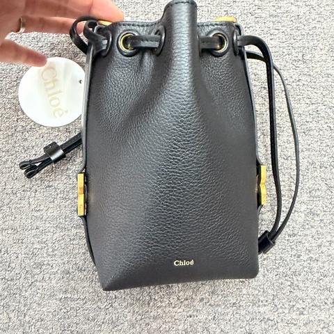 Chloe 水桶包 ，肩帶遺失 需要自行另配