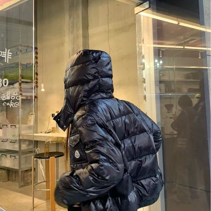 Moncler -Andro 女款 羽絨 黑1碼 ，白2碼-4