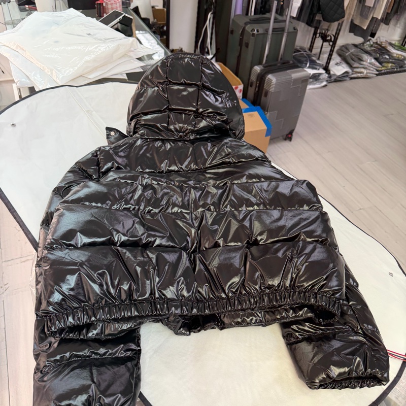 Moncler -Andro 女款 羽絨 黑1碼 ，白2碼-6