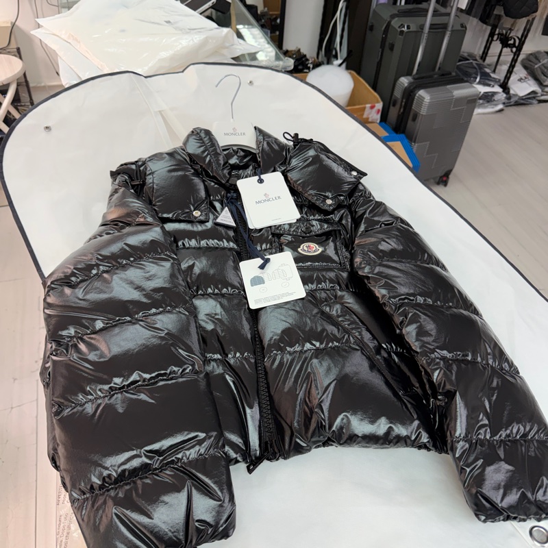Moncler -Andro 女款 羽絨 黑1碼 ，白2碼-7