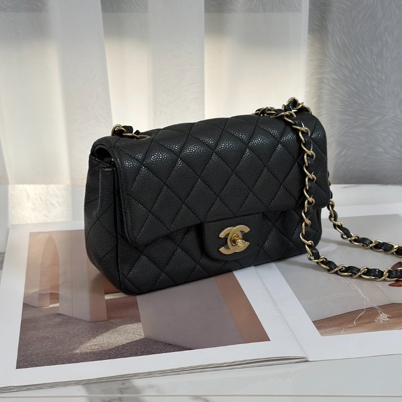 CHANEL 經典口蓋包 Mini CF20 - 粒面牛皮黑金20開-1