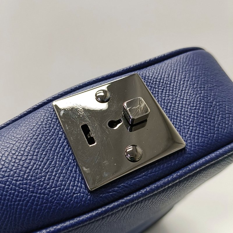 BURBERRY藍色牛皮絎縫單肩包手提包斜挎包釘色五金可拆卸肩帶-9