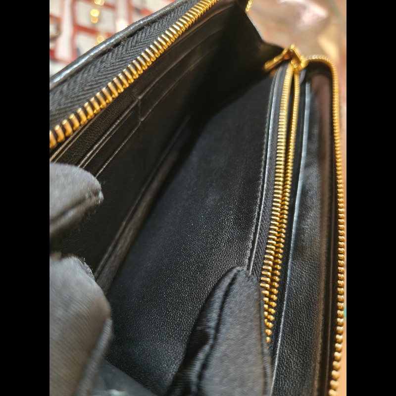 MS0549 Miu Miu 繆繆 褶皺皮革 長銀包 羊皮 金扣 Matelasse Zip Around Long Wallet Black x GHW-24