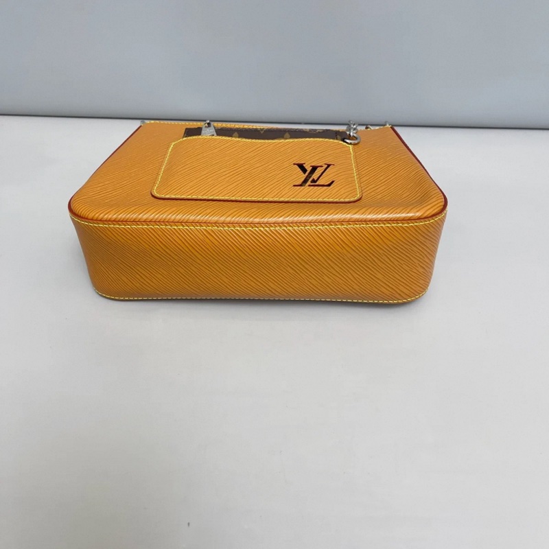 LV路易威登Marelle焦糖色水波紋 單肩斜挎包 芯片款-7