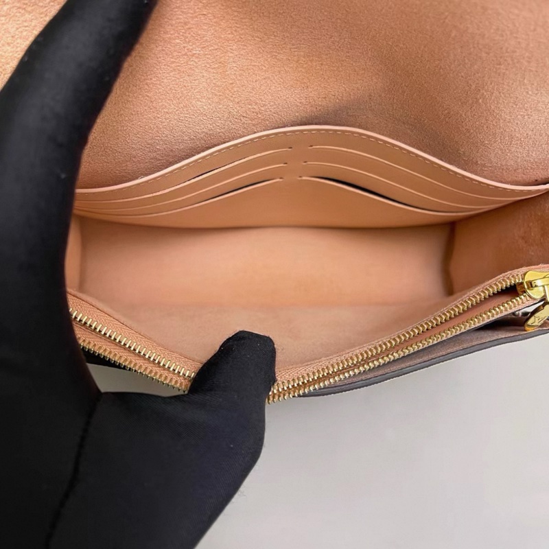 LV路易威登Vavin woc棕棋盤格米色鏈條包-7