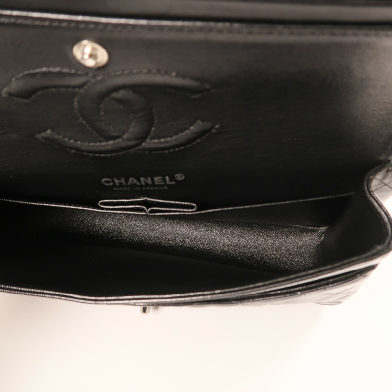 CHANEL 羊皮皮革Classic 25銀扣鏈帶肩背袋-13