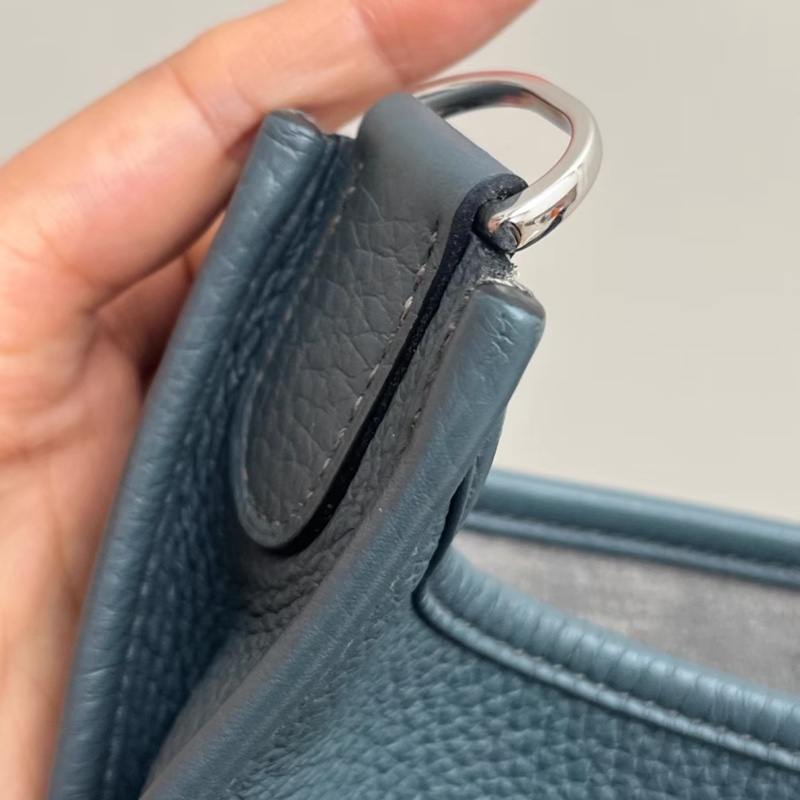 【98新】HERMES/愛馬仕 Evelyne III 29 伊芙琳 亞麻藍 Y刻銀扣 Clemence小公牛皮 尺寸：29*8*30cm附件：盒子 塵袋 票 肩帶 21年小票-3