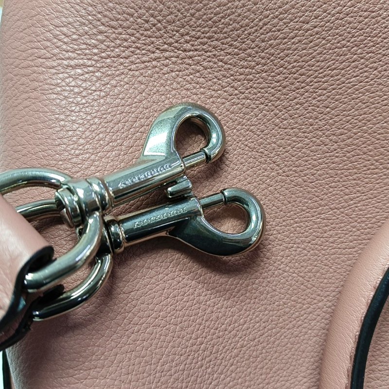 BURBERRY The Belt小號粉色牛皮貝爾特包單肩包手提包銀色五金可拆卸肩帶 9.8新-11