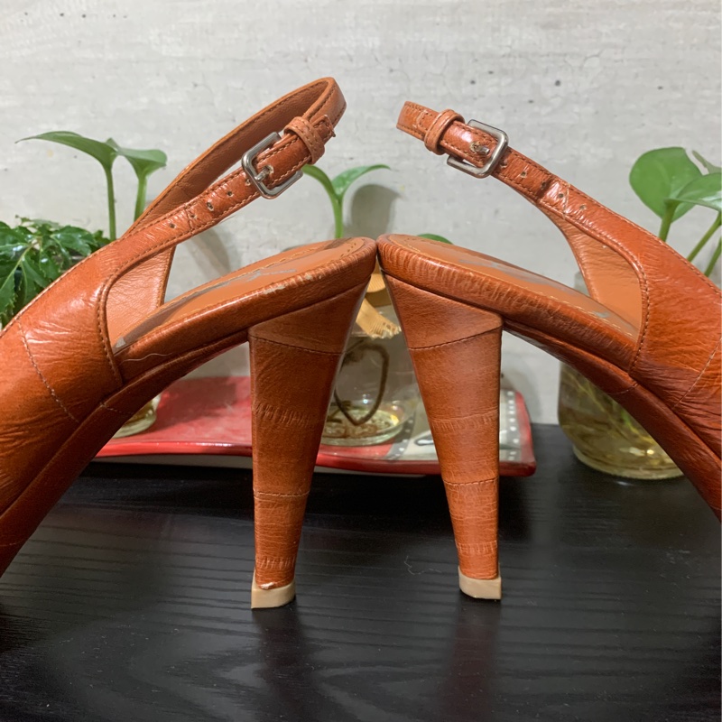 YSL聖羅蘭魚口高跟鞋-1