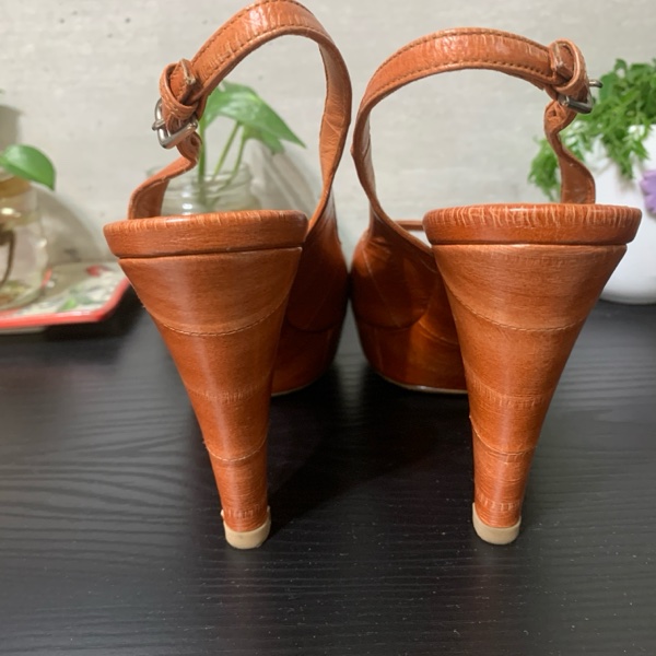 YSL聖羅蘭魚口高跟鞋-6