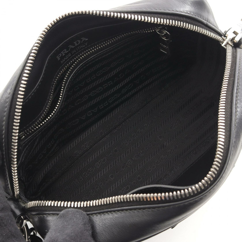 PRADA 皮革單肩斜背包，黑色、白色、粉紅色，附logo，二手女款-2