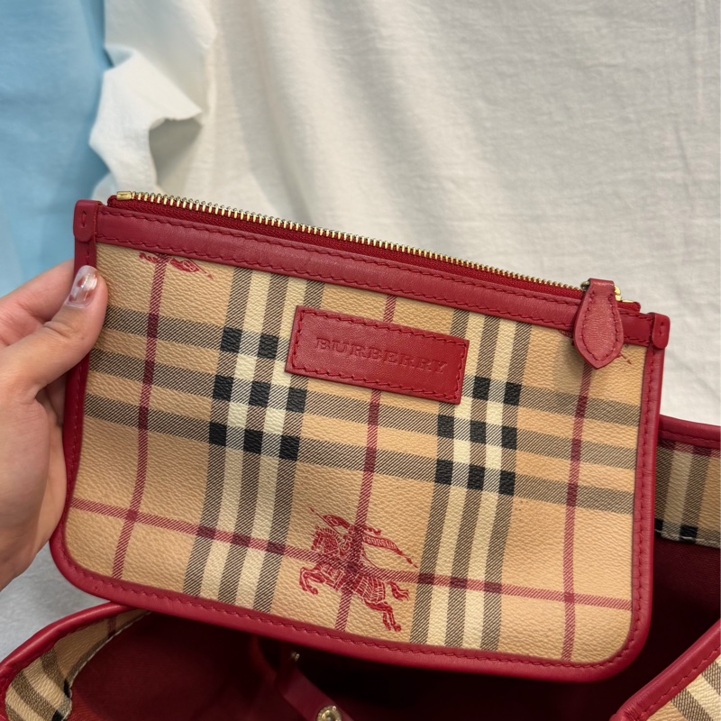 Burberry經典托特包-5