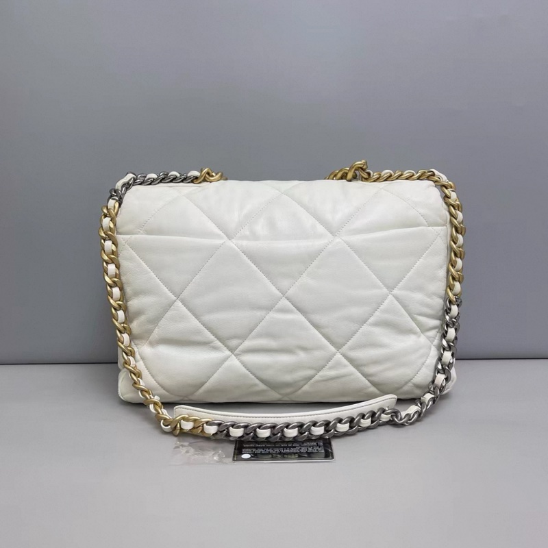 Chanel香奈兒19Bag大號 maxi白色全皮金扣包-1