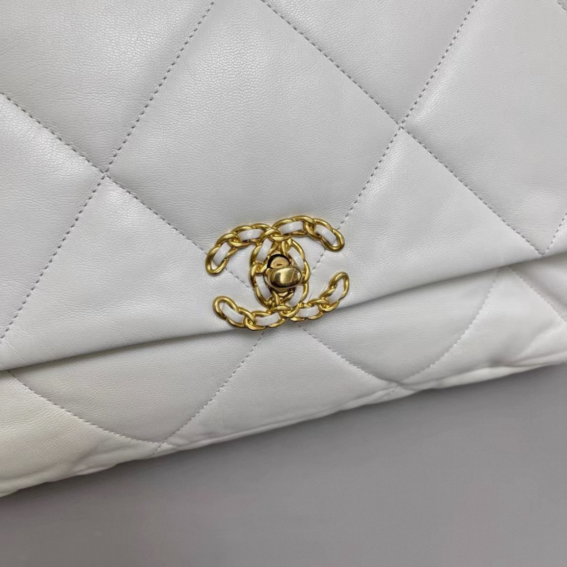 Chanel香奈兒19Bag大號 maxi白色全皮金扣包-4