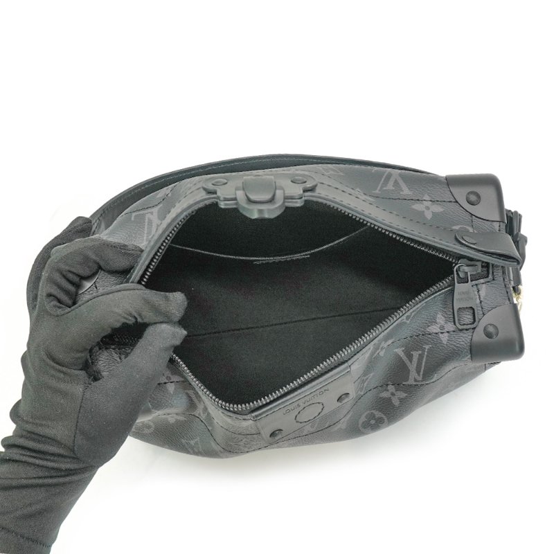 Louis Vuitton Soul Trunk East West 帆布拉鍊斜背包(M11744-黑灰)-4