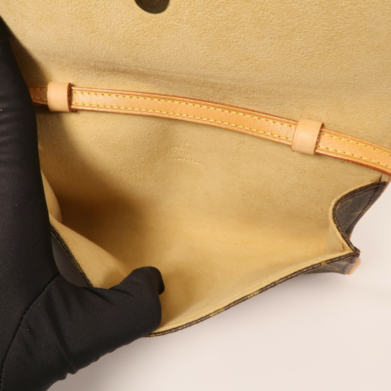 LOUIS VUITTON Monogram Pochette Twin PM金扣肩背袋-10