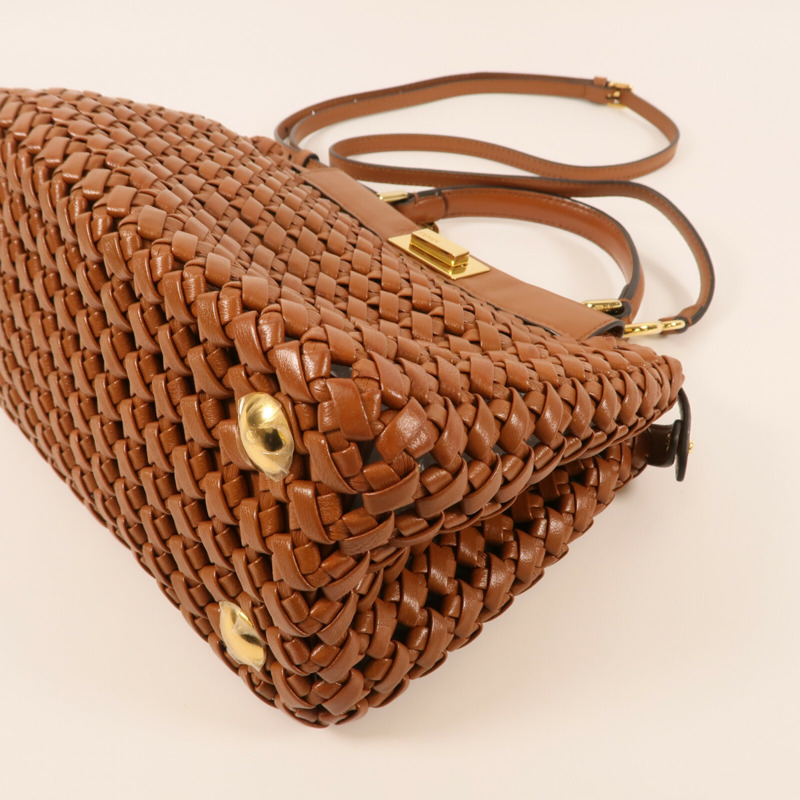 FENDI Nappa皮革Mini Peekaboo金扣手挽肩背兩用袋-7
