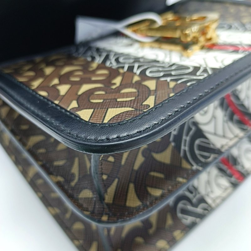 BURBERRY TB 小號棕色塗層帆布TB單肩包金色五金可拆卸肩帶-10