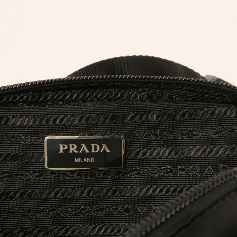 PRADA 尼龍Belt Bag銀扣腰包-11