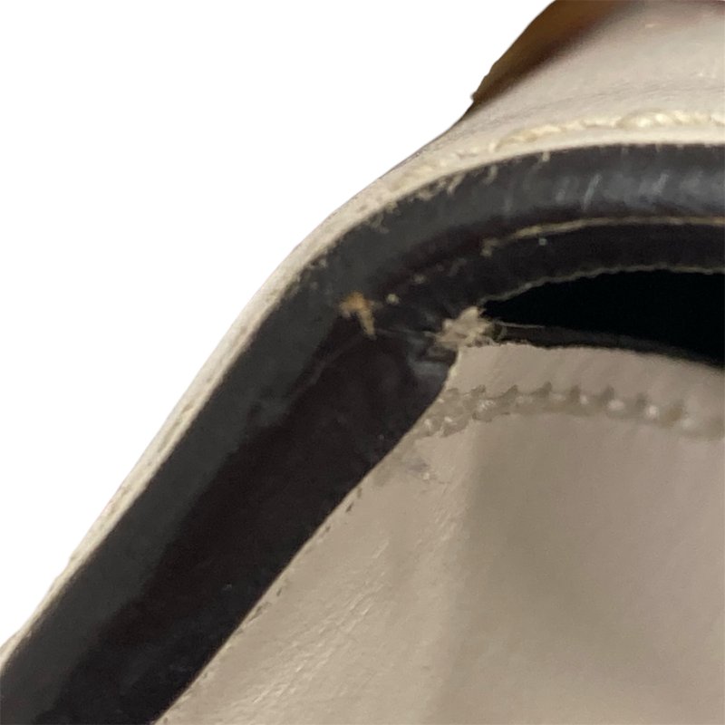 GUCCI 古馳 421332 Small Sylvie Shoulder Bag 小牛皮 肩背包 白色 金釦-16