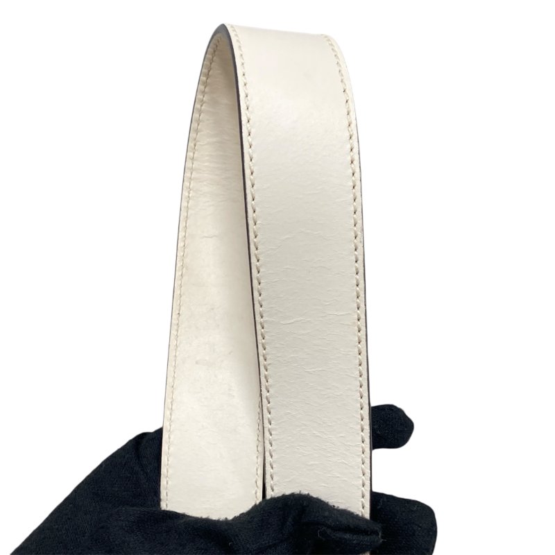 GUCCI 古馳 421332 Small Sylvie Shoulder Bag 小牛皮 肩背包 白色 金釦-22